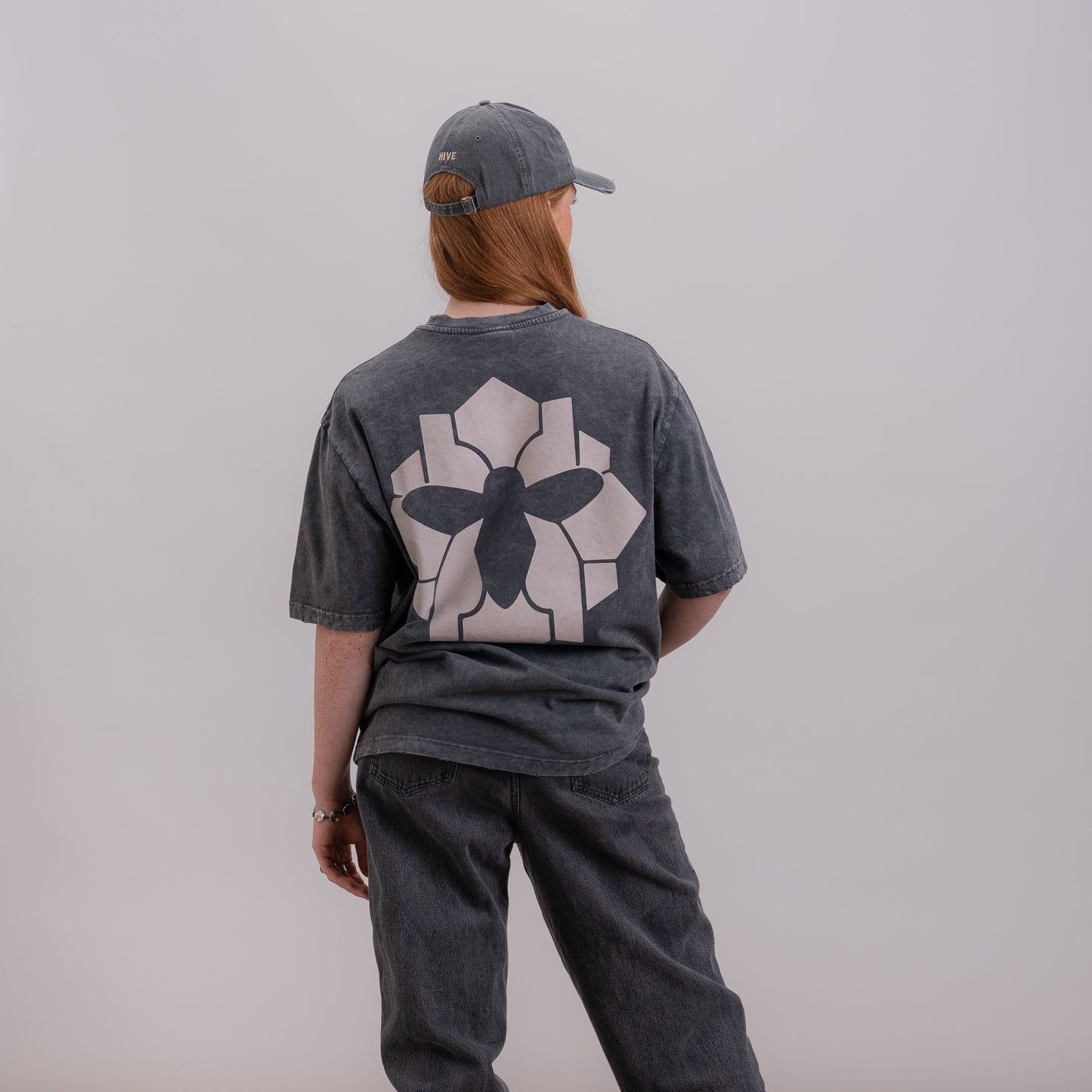 021 - BASIC DISTRESSED WHITE